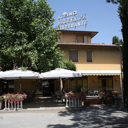 Hotel Ristorante Il Pino キウージ エクステリア 写真