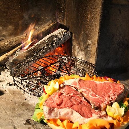 Hotel Ristorante Il Pino キウージ エクステリア 写真